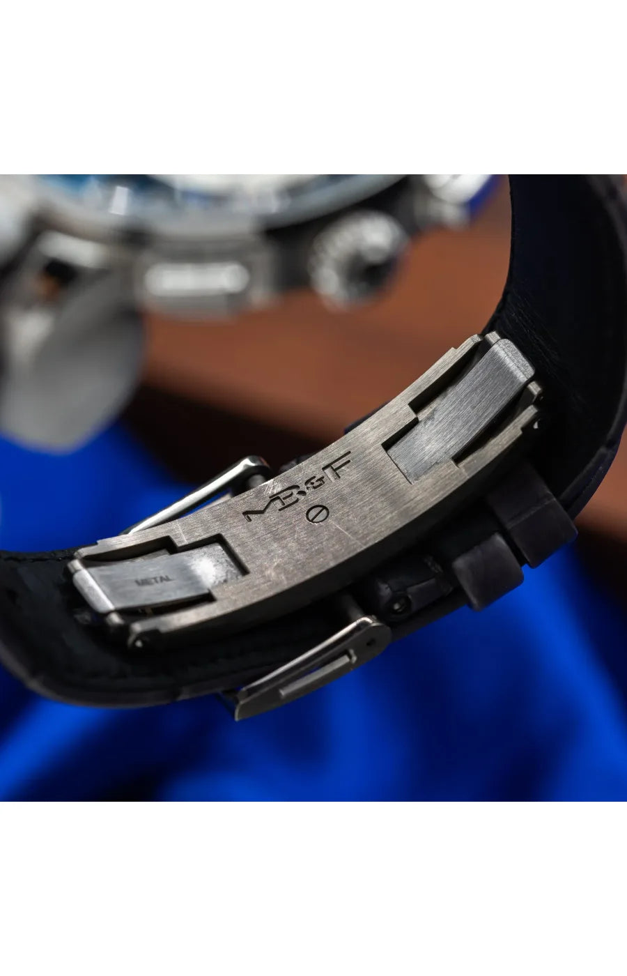 MB&F - 10.PL.BU
