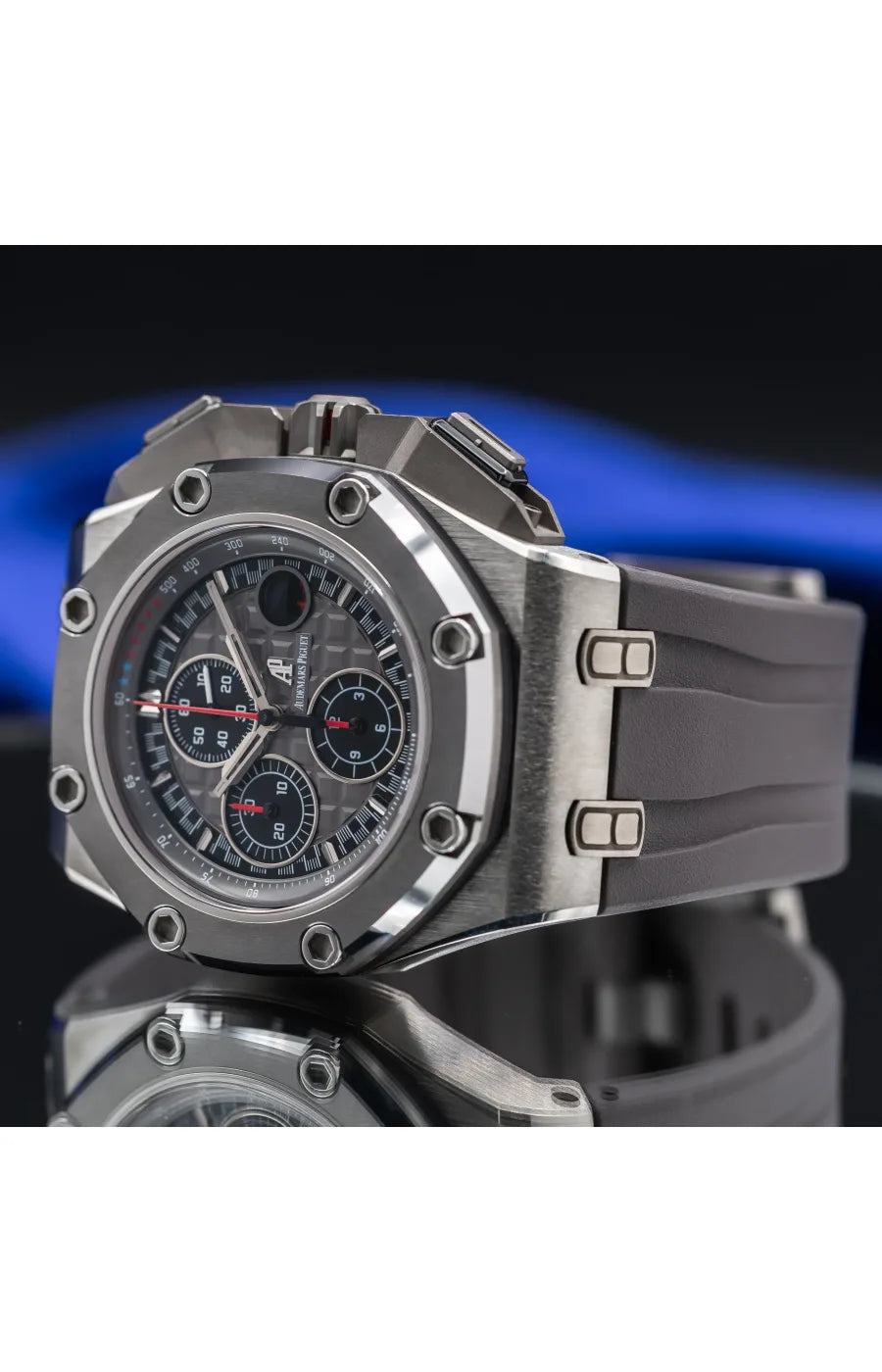Audemars Piguet Royal Oak Offshore - 26568IM.OO.A004C.01