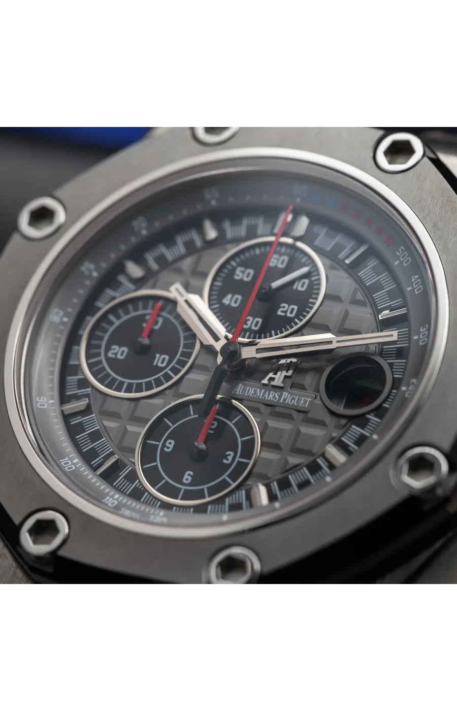 Audemars Piguet Royal Oak Offshore - 26568IM.OO.A004C.01