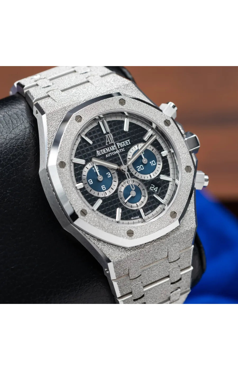 Audemars Piguet Royal Oak - 26331BC.GG.1224BC.03