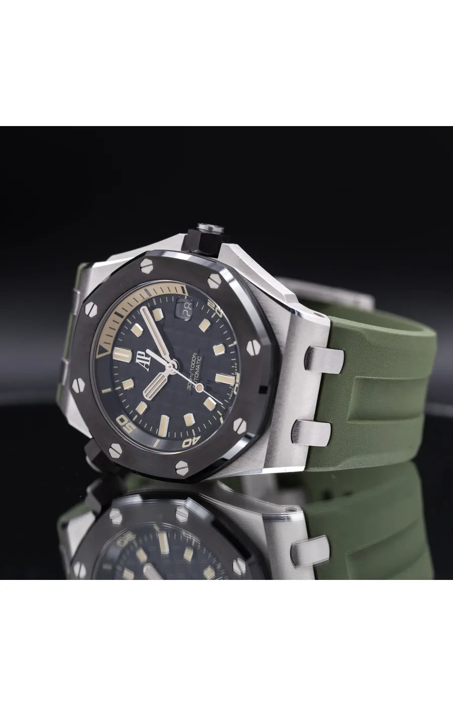 Audemars Piguet Royal Oak Offshore - 15720CN.OO.A002CA.01