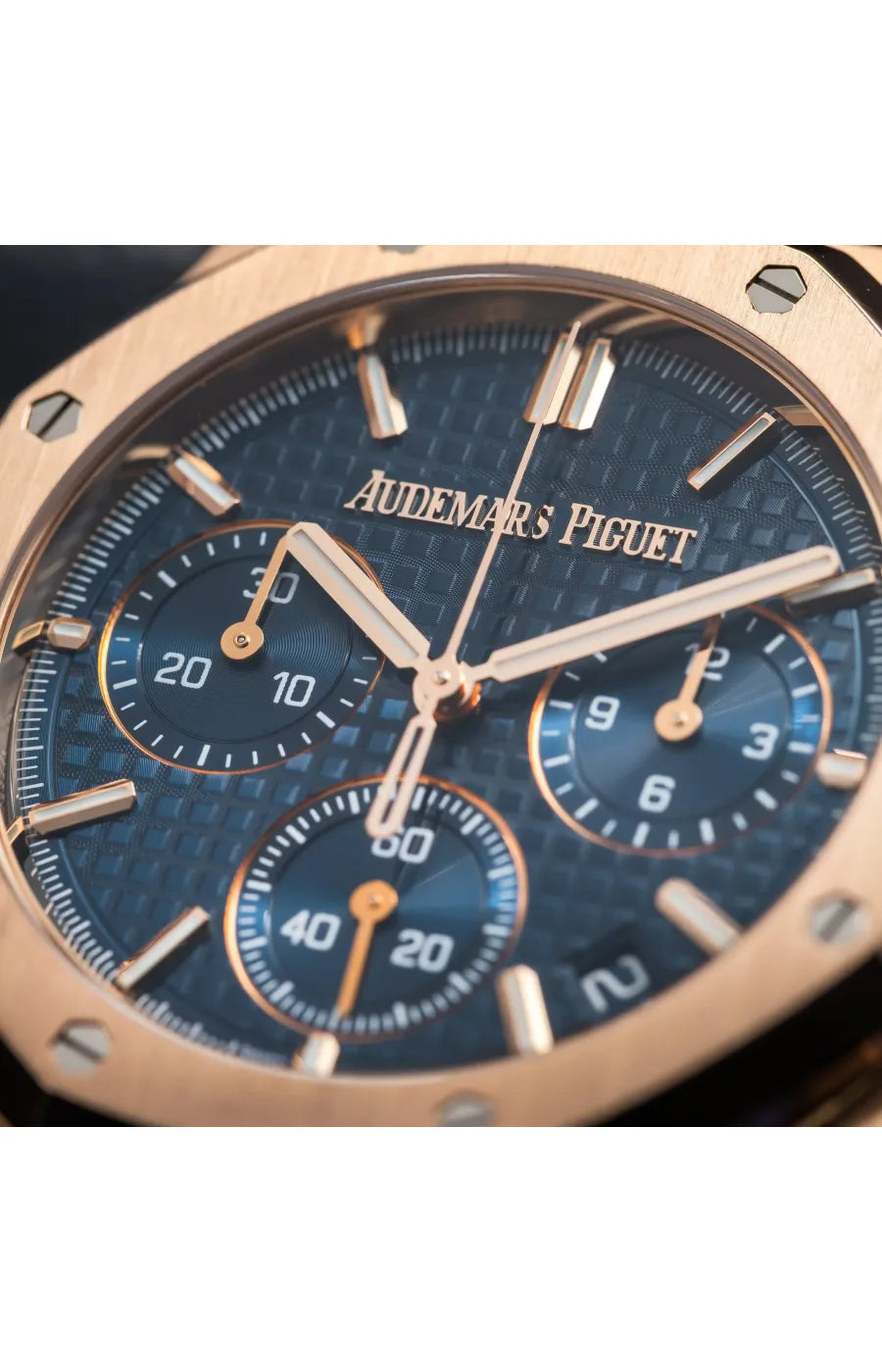 Audemars Piguet Royal Oak - 26240OR.OO.1320OR.05