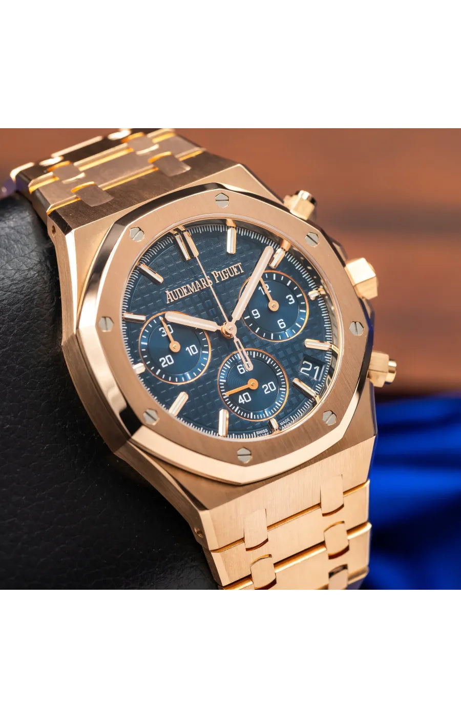 Audemars Piguet Royal Oak - 26240OR.OO.1320OR.05
